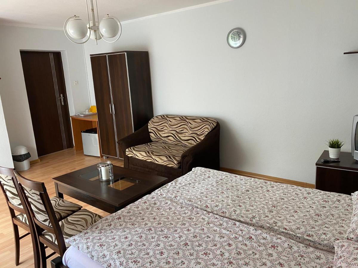 Hotel Pod Borowikiem Grzybowo  Exteriér fotografie